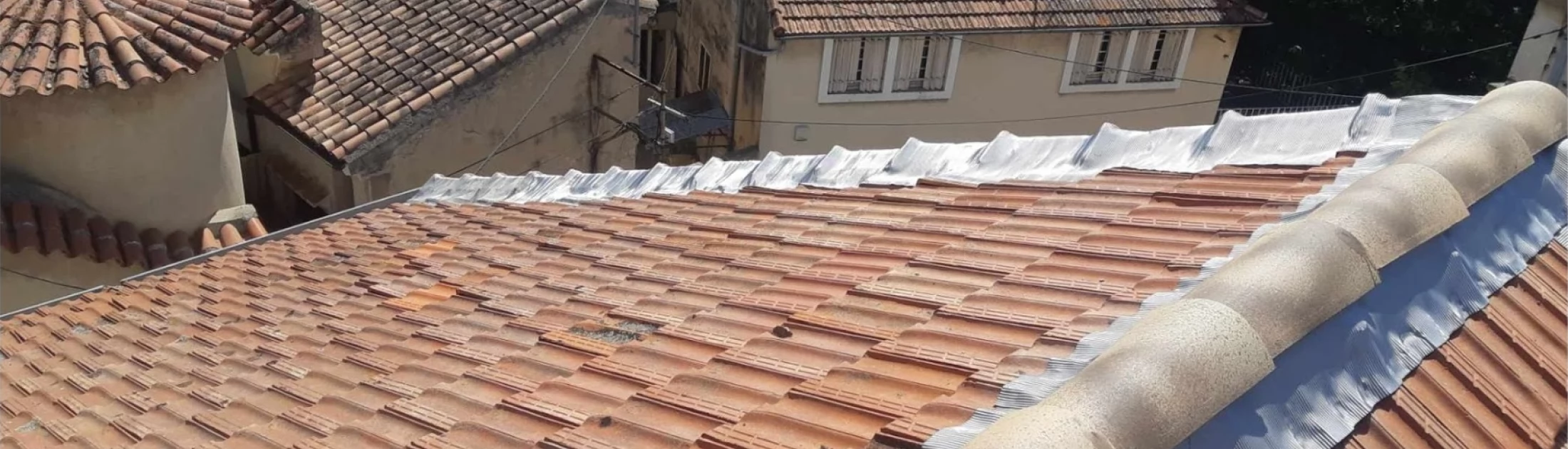 Rénovation de toiture ancienne à Cavaillon - Boulevard du Dr Capeau (84)