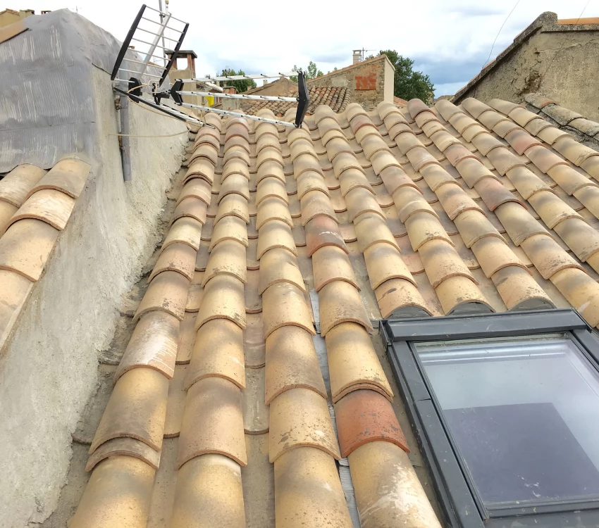 Rénovation de toiture à Aubignan maison de village 