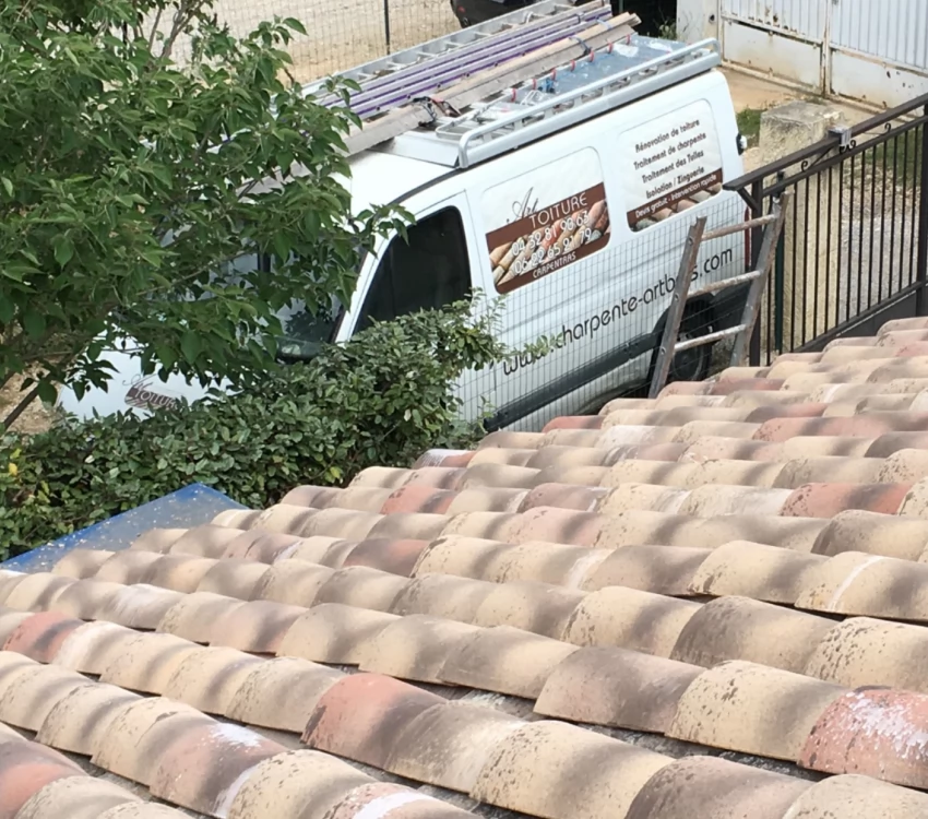 Remaniement de toiture provençale à Saint Didier 84