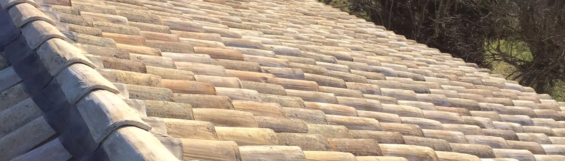 Rénovation des toitures anciennes dans le Vaucluse à Carpentras
