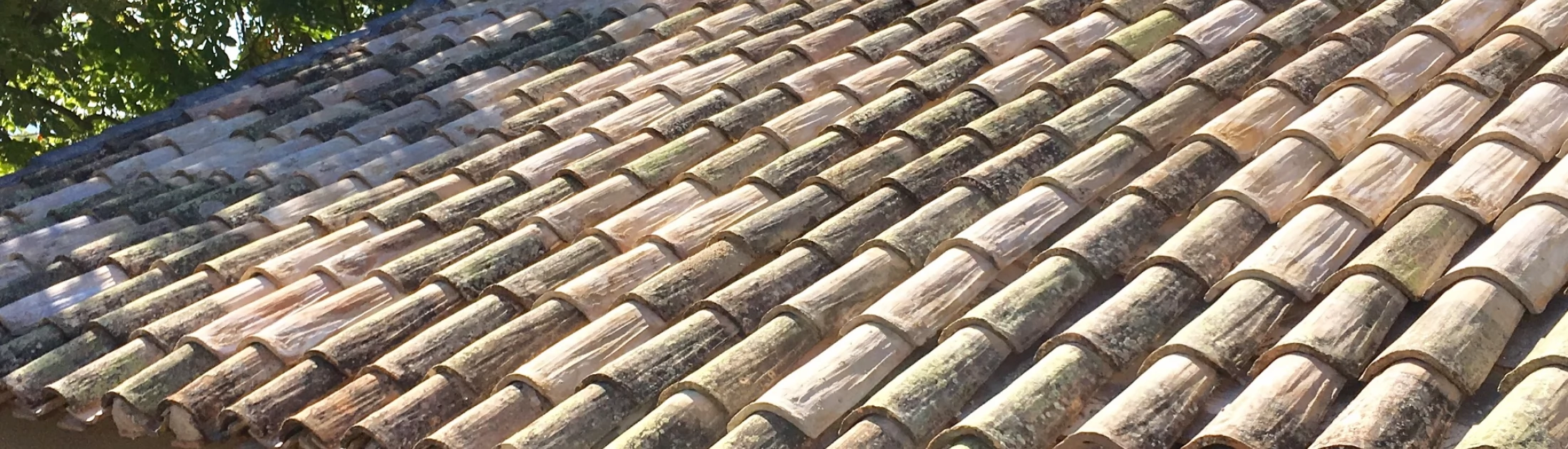 Rénovation de toiture couvreur à Lourmarin
